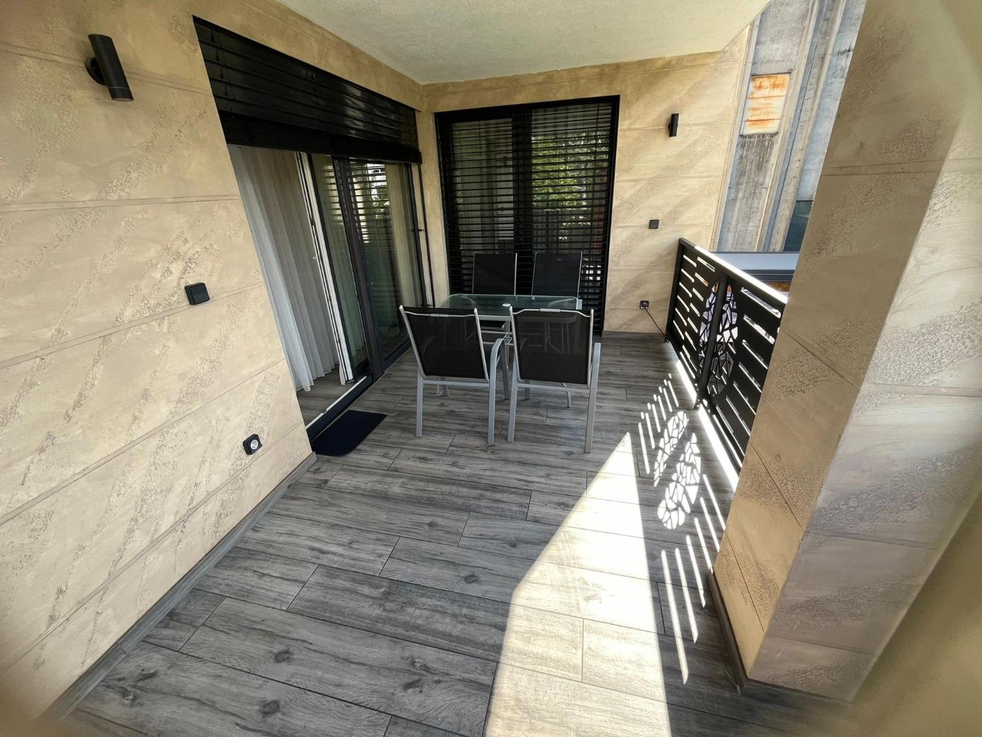 Vila Moste 2 - Free Parking & Pool, Ev Station Любляна Экстерьер фото